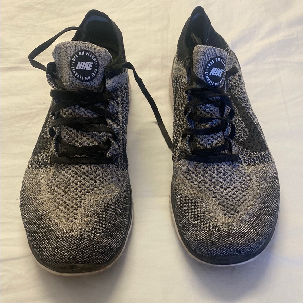Nike Black and Gray Athletic Shoes with Knit Mesh Upper